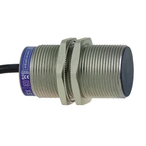 DETECT.PROX.INDUCT. FRONTAL METAL. Ø30MM, ALC.10MM 2H NA, 24-240VAC/ 21VDC PROTECC.C.C. IP68 CNX